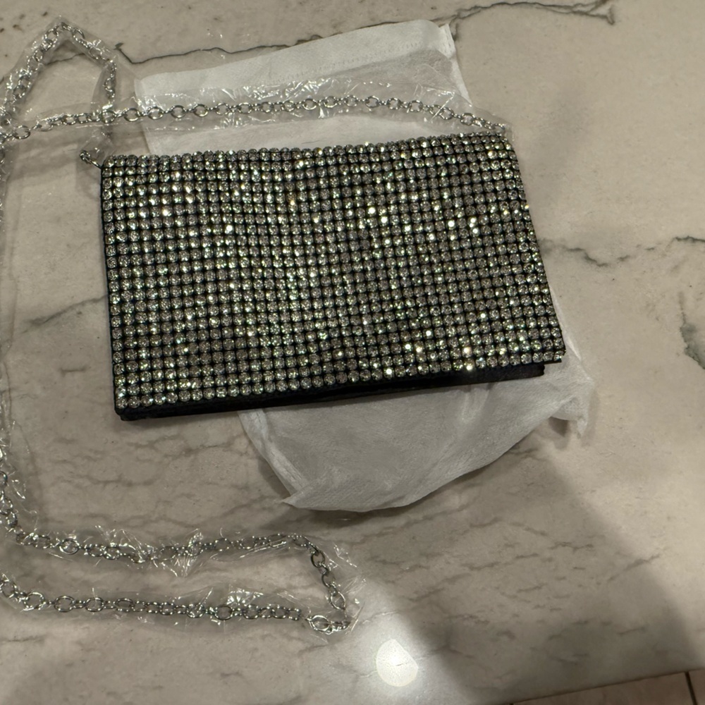 Amber Sceats Crystal Evening Bag - Picture 11 of 16